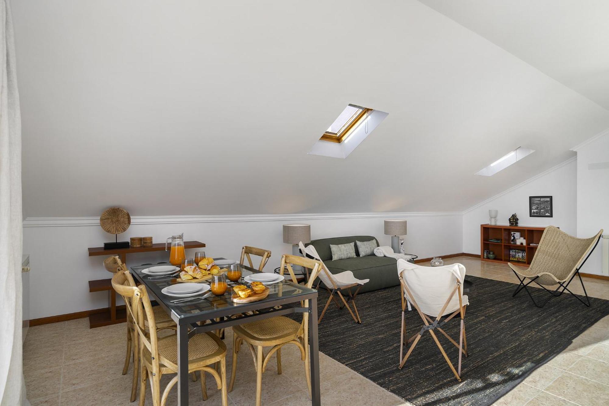 Apartment Whome Surfer's Paradise Retreat: Digital Nomads & Remote Workers